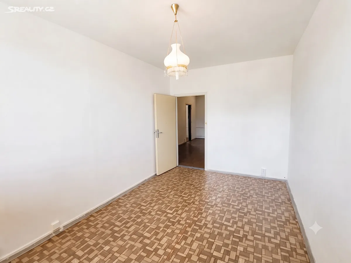 Prodej bytu 4+1 81 m² – pohled 5