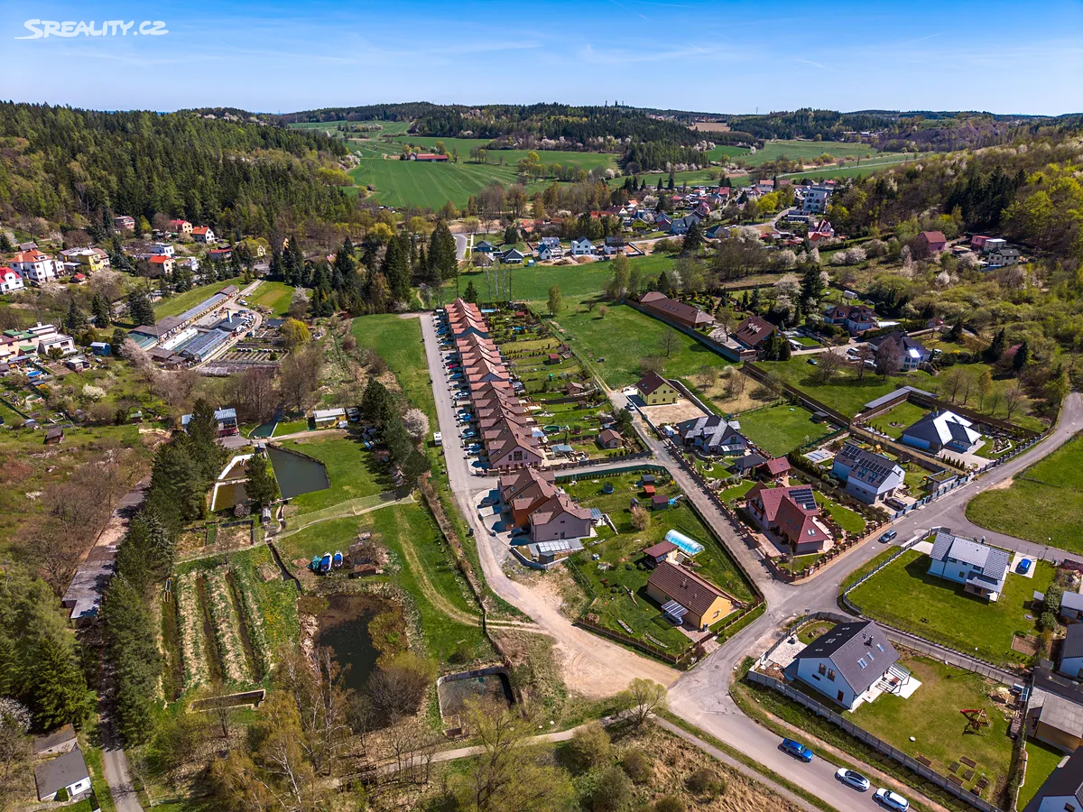Prodej stavebního pozemku 4925 m² - Widok 3