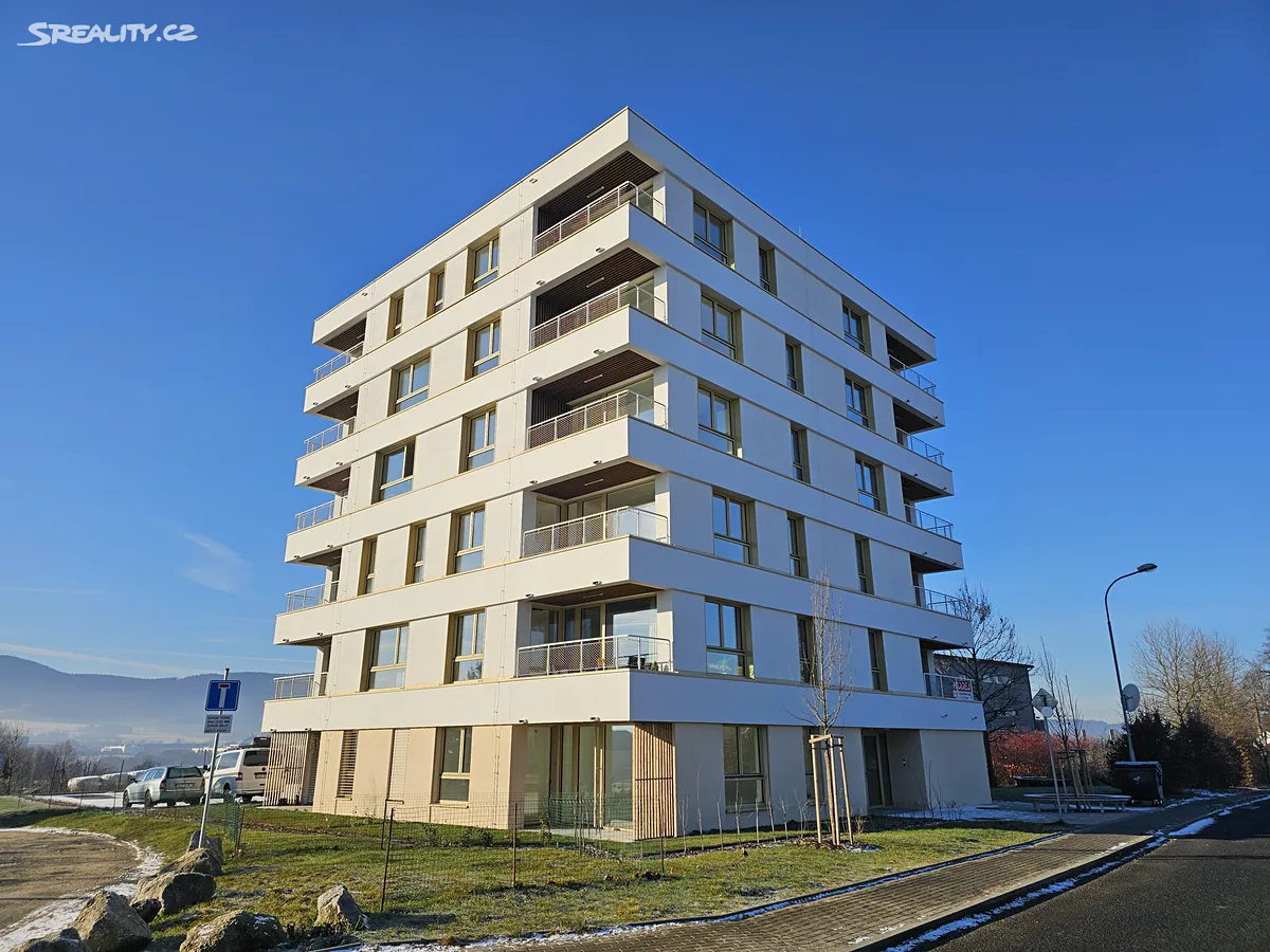 Pronájem bytu 1+kk 33 m², Liberec