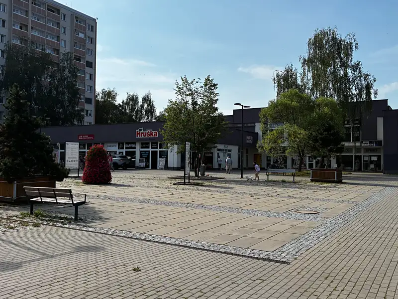 Pronájem obchodního prostoru 140 m², Karviná – náhled fotky 2