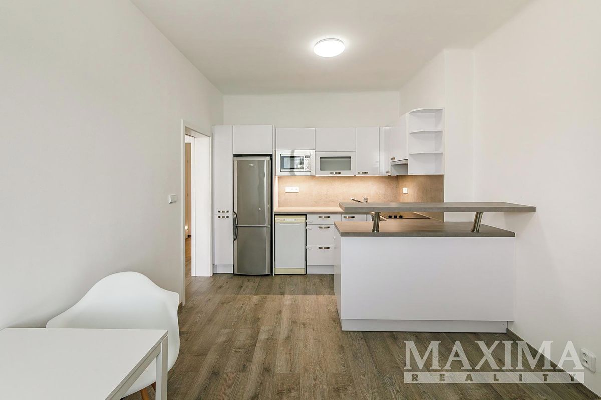 Pronájem bytu 2+kk 60 m²