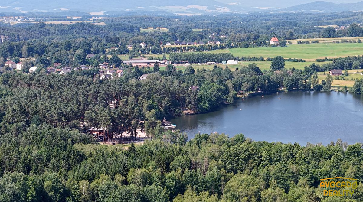 Prodej rodinného domu 1000 m², pozemek 22792 m²