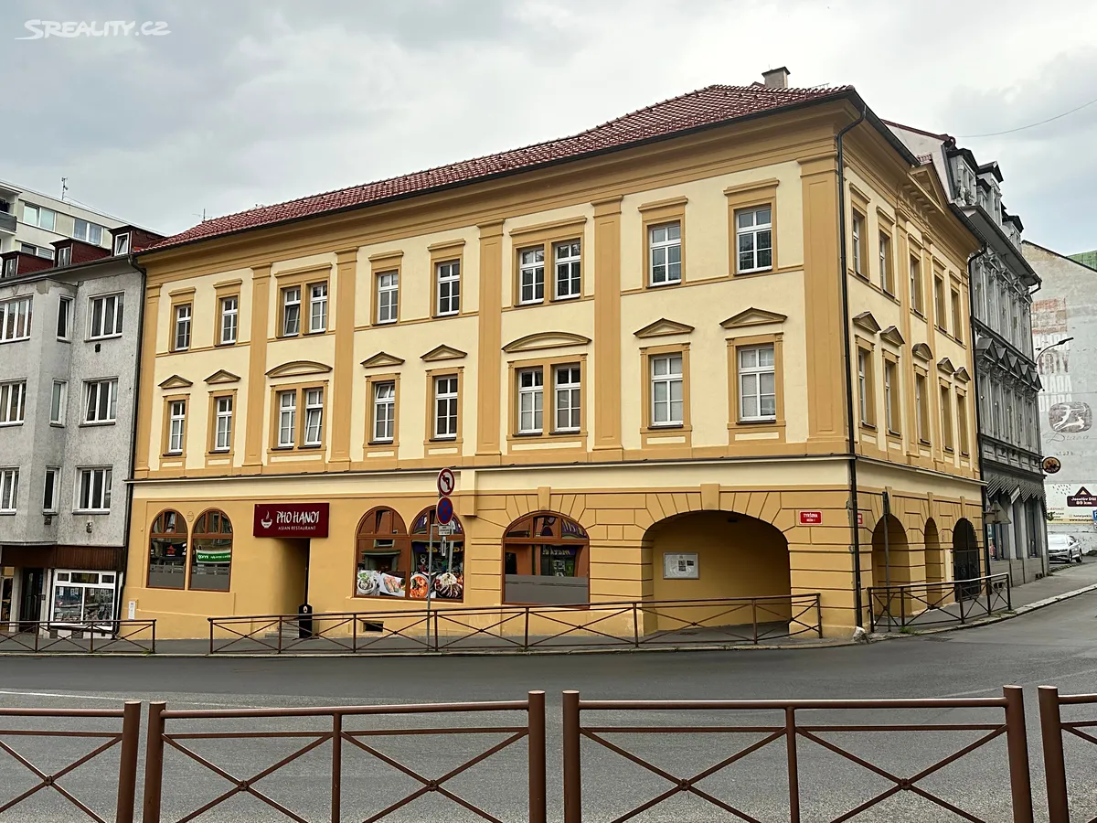 Pronájem bytu 2+1 55 m², Děčín