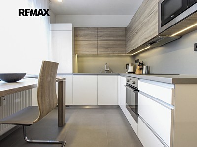 Pronájem bytu 2+1 52 m²