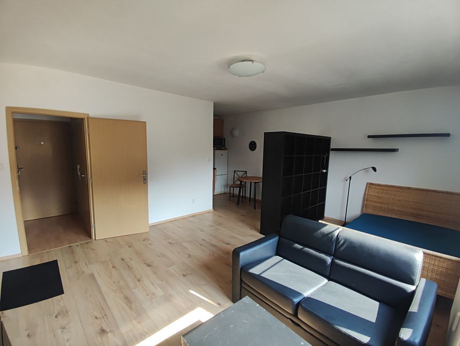 Pronájem bytu 1+kk 35 m²
