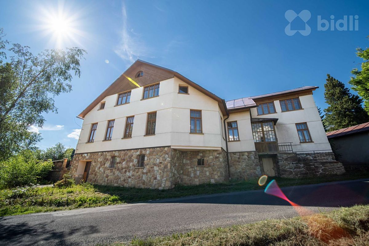 Prodej bytu 4+kk 66 m²