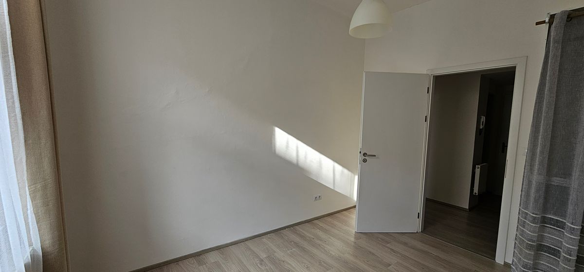 Pronájem bytu 2+kk 45 m² – fotografie 5