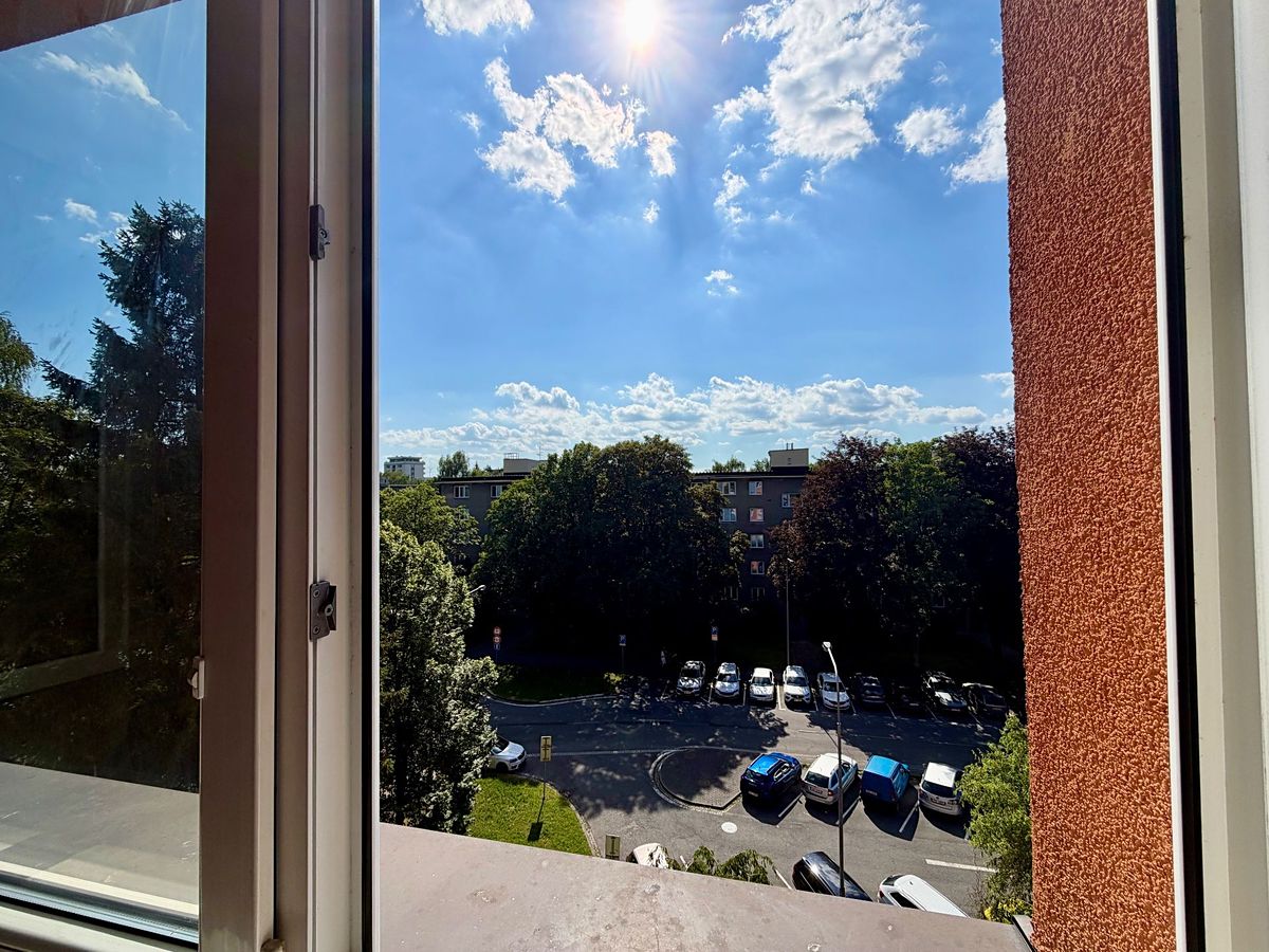 Pronájem bytu 1+1 36 m² – fotografie 2