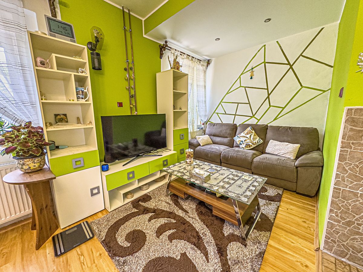 Prodej rodinného domu 180 m², pozemek 245 m² – fotografie 4