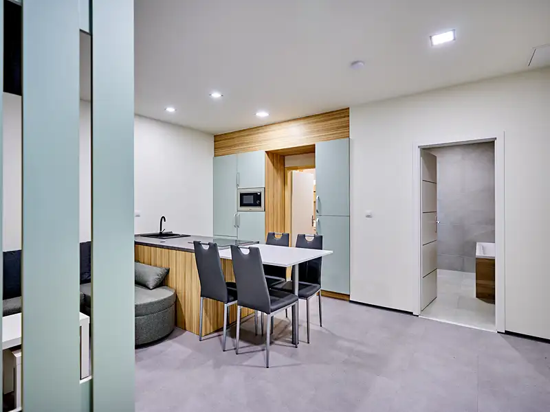 Prodej bytu 2+kk 52 m², Jáchymov – náhled fotky 2