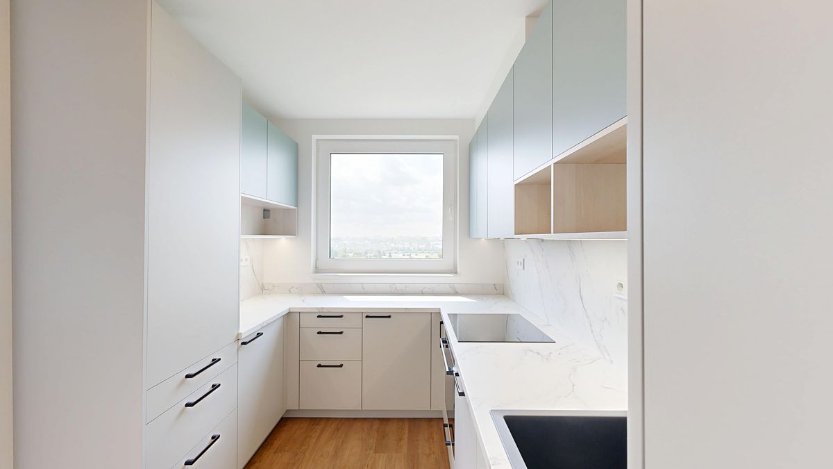 Pronájem bytu 4+kk 85 m²