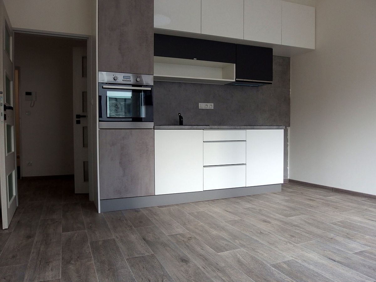 Pronájem bytu 2+kk 44 m²