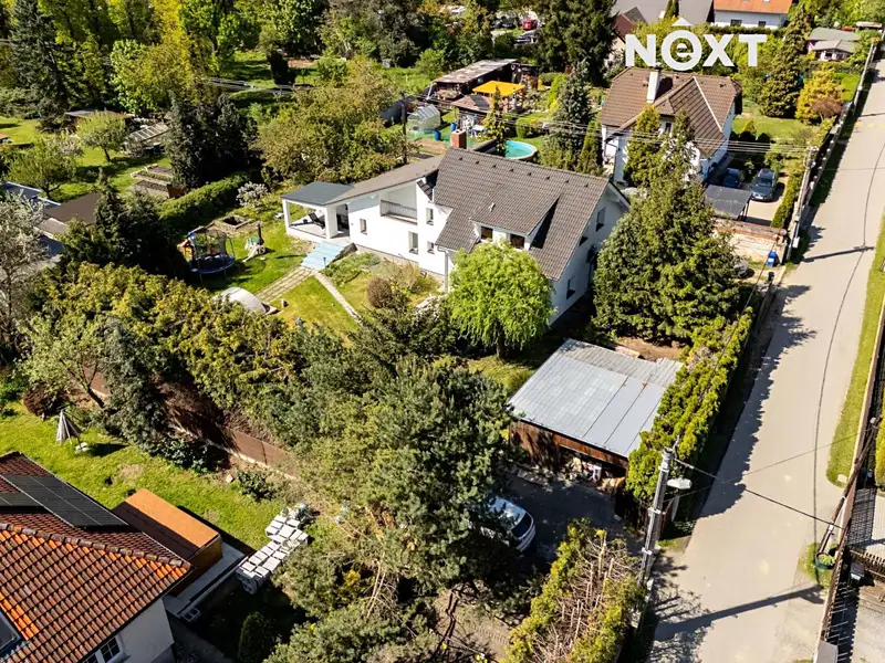 Prodej vícegeneračního domu 230 m², pozemek 1203 m², Zvole – náhled fotky 2