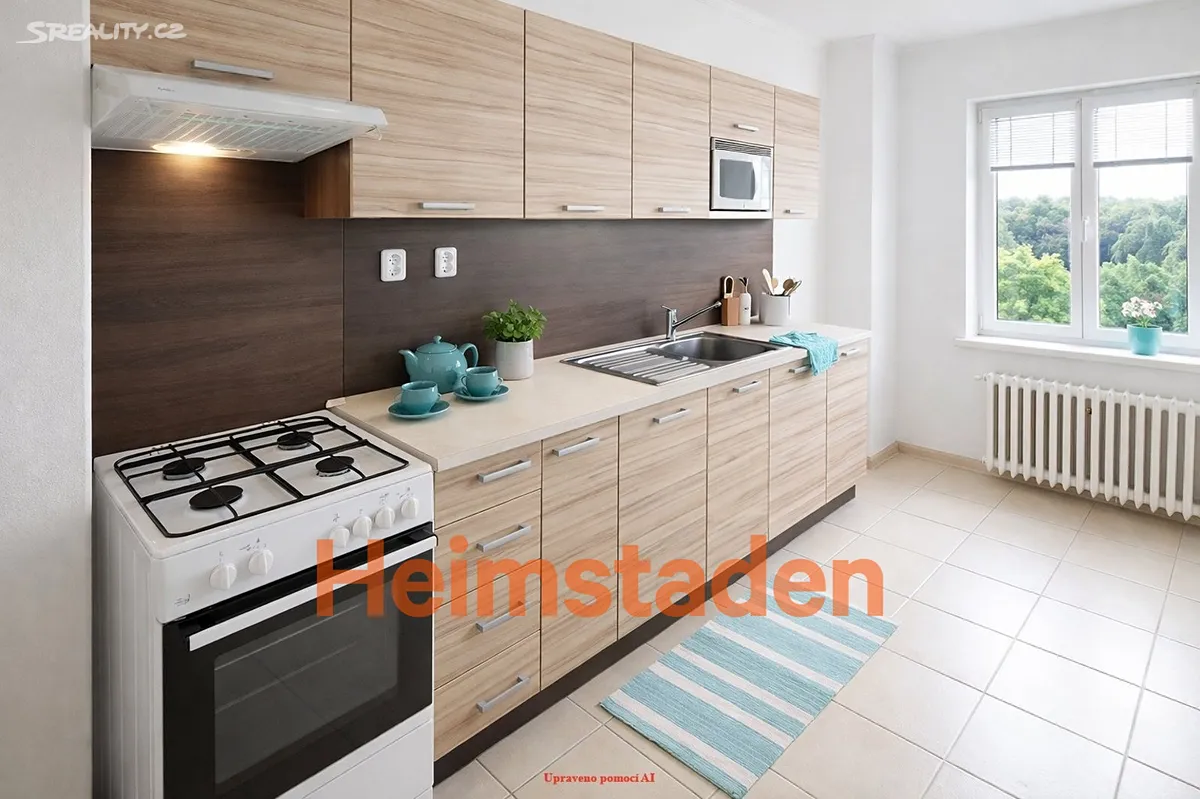Pronájem bytu 2+1 56 m² – pohled 2