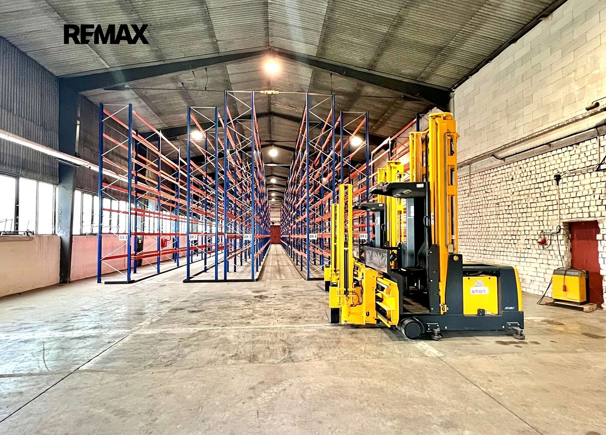 Pronájem skladového prostoru 6500 m²