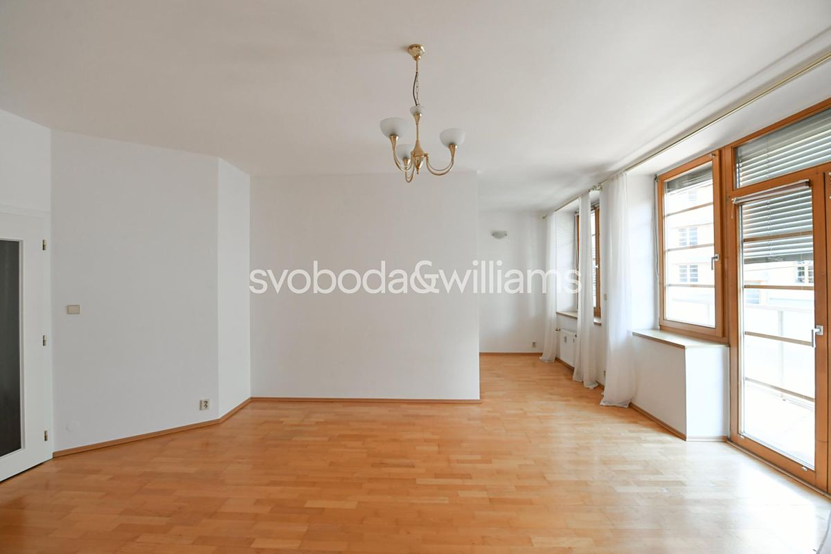 Pronájem bytu 2+kk 67 m²
