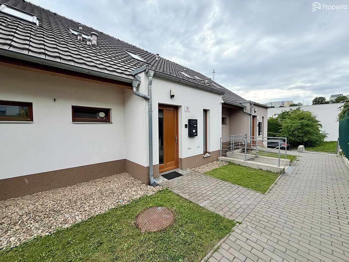 Pronájem bytu 3+kk 61 m²