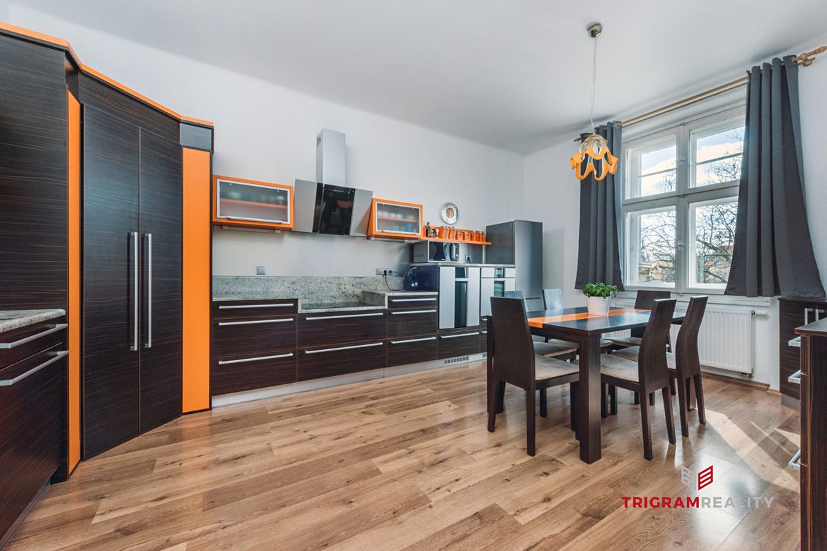 Pronájem bytu 2+1 80 m²