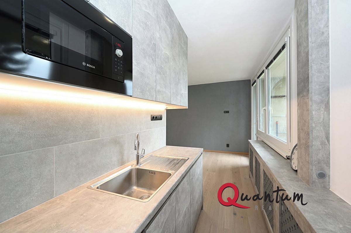 Pronájem bytu 1+kk 36 m² – fotografie 4