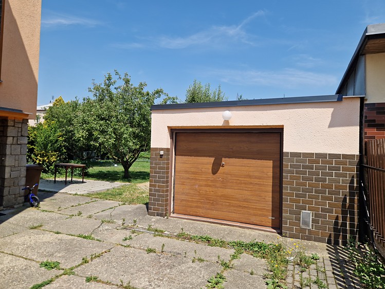 Будинок на продаж, 168 м² (32 з 32)