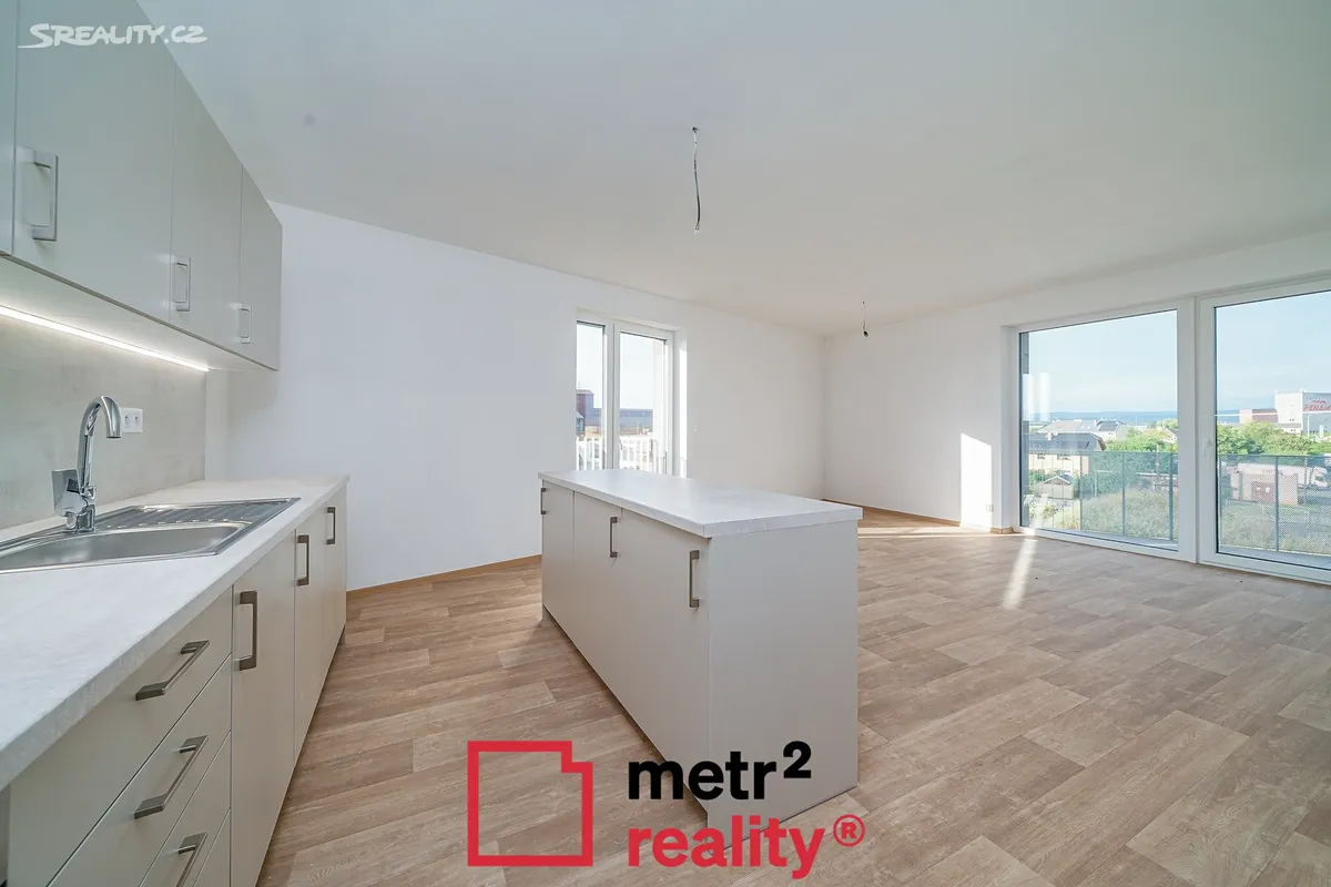 Pronájem bytu 2+kk 73 m² - Widok 4