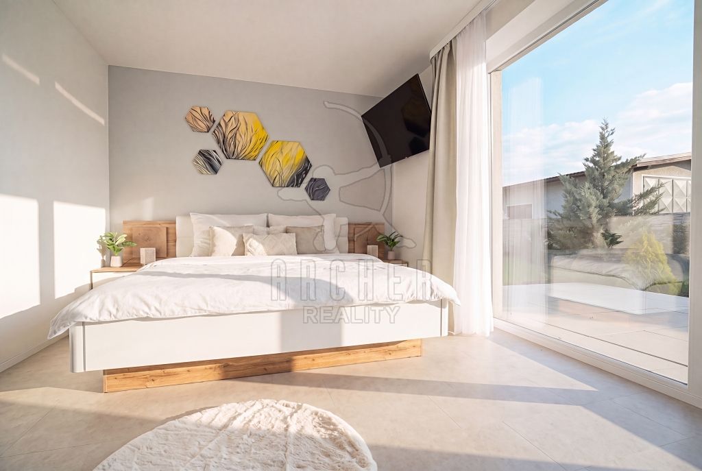 Prodej rodinného domu 174 m², pozemek 799 m² – fotografie 4