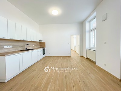 Pronájem bytu 2+kk 60 m²