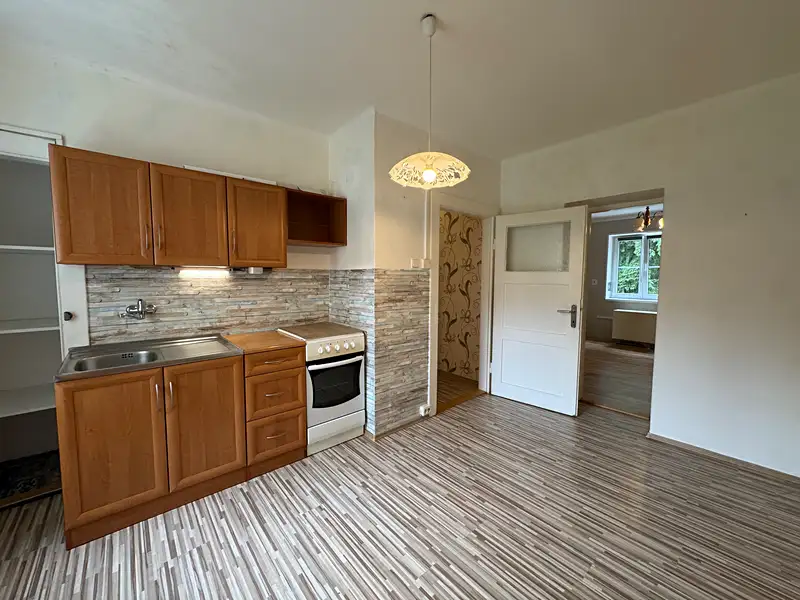 Pronájem bytu 2+1 45 m², Liberec – náhled fotky 1