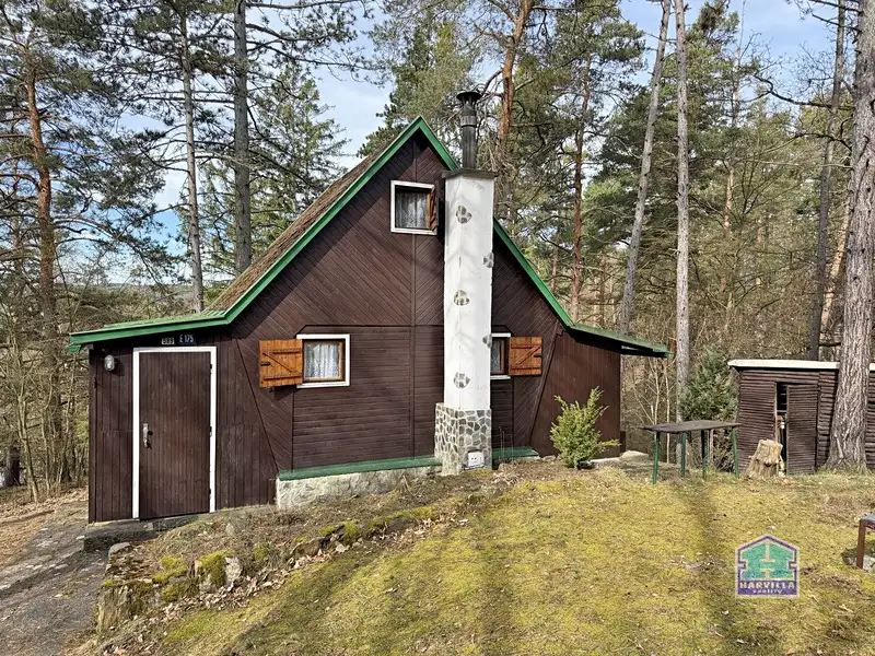Prodej chaty 40 m², pozemek 26 m², Čerňovice – náhled fotky 2