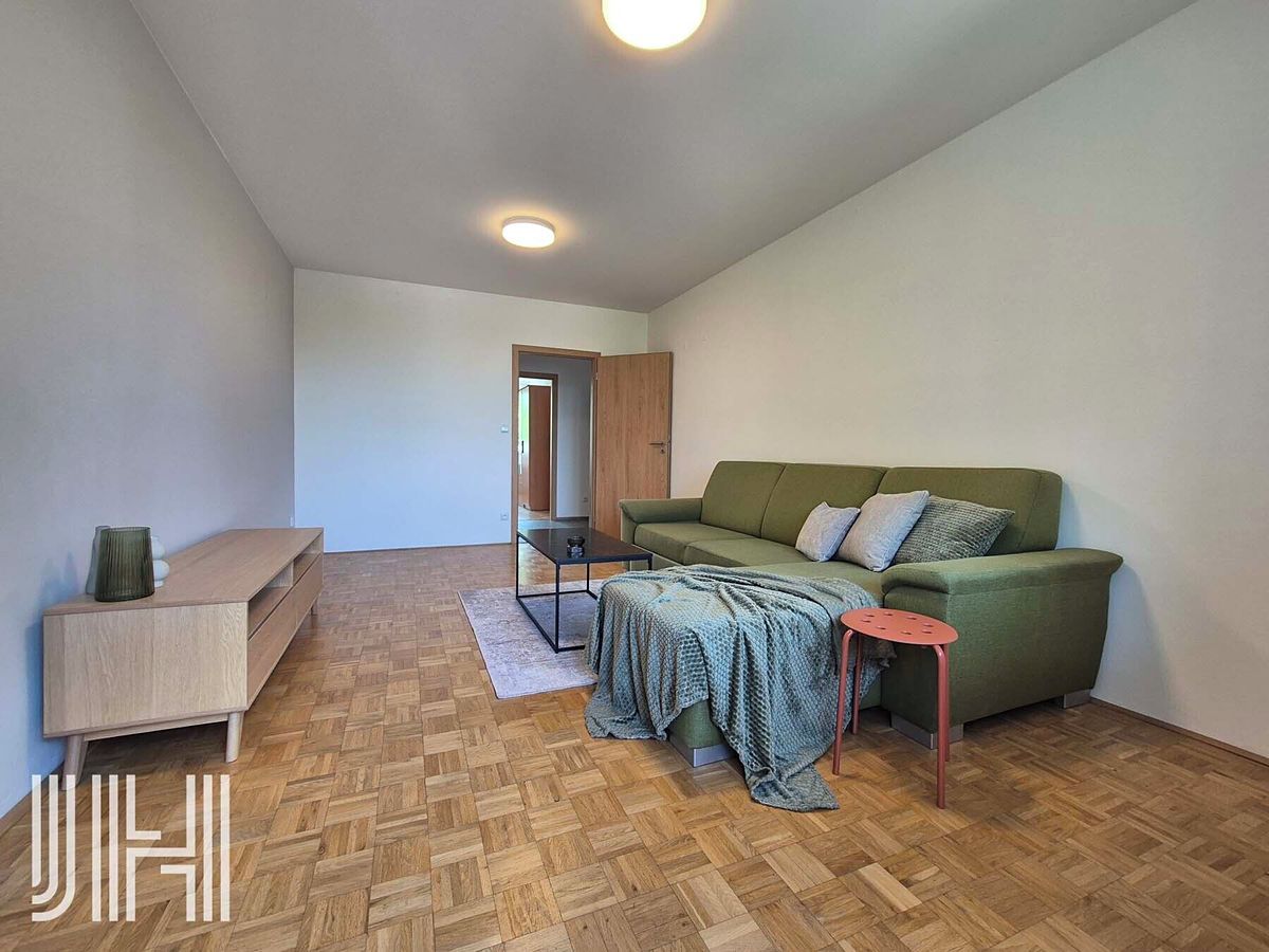 Pronájem bytu 2+1 68 m² – fotografie 5