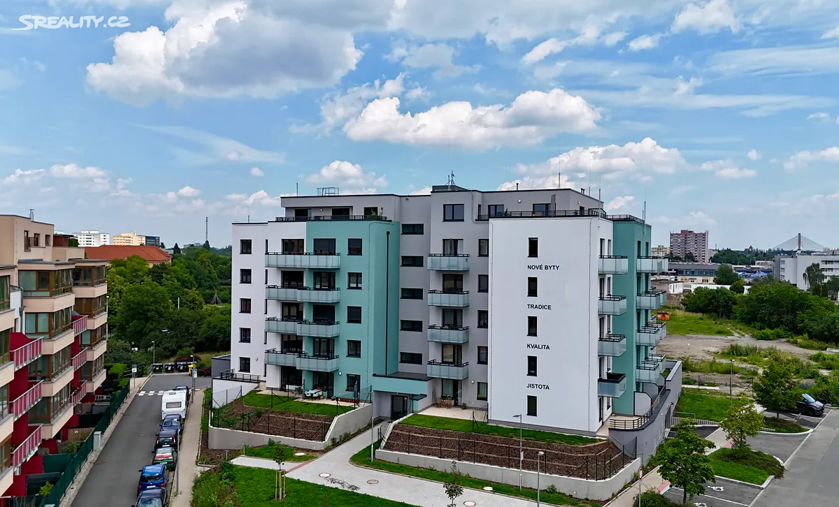 Prodej bytu 2+kk 60 m², Strančická