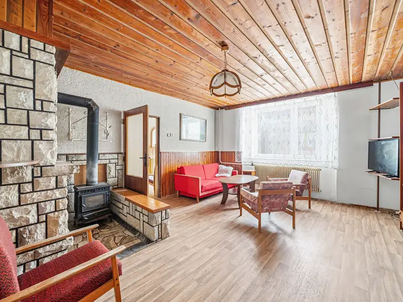 Prodej rodinného domu 101 m², pozemek 1071 m², Skuteč – náhled fotky 2