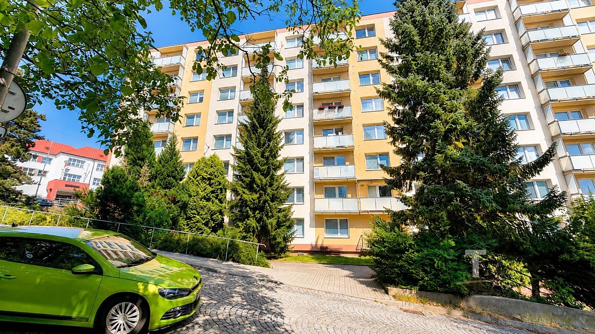 Pronájem bytu 1+1 32 m²