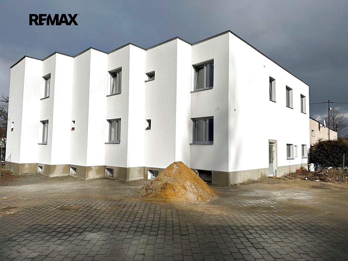 Prodej činžovního domu 700 m² – fotografie 4