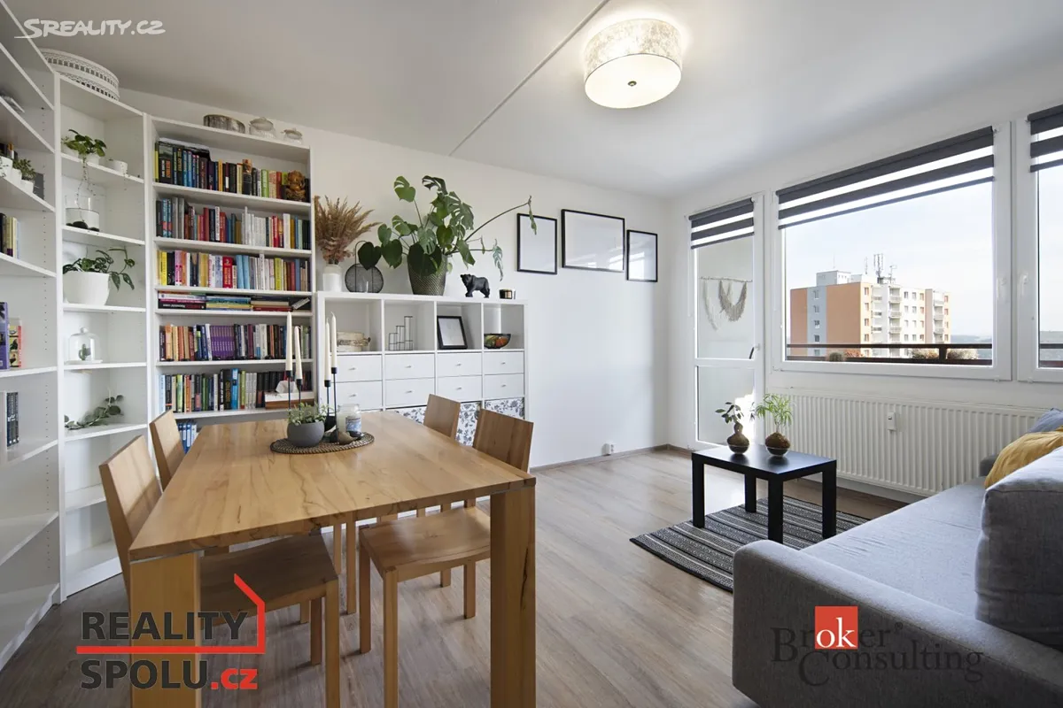 Pronájem bytu 3+1 64 m², Plzeň