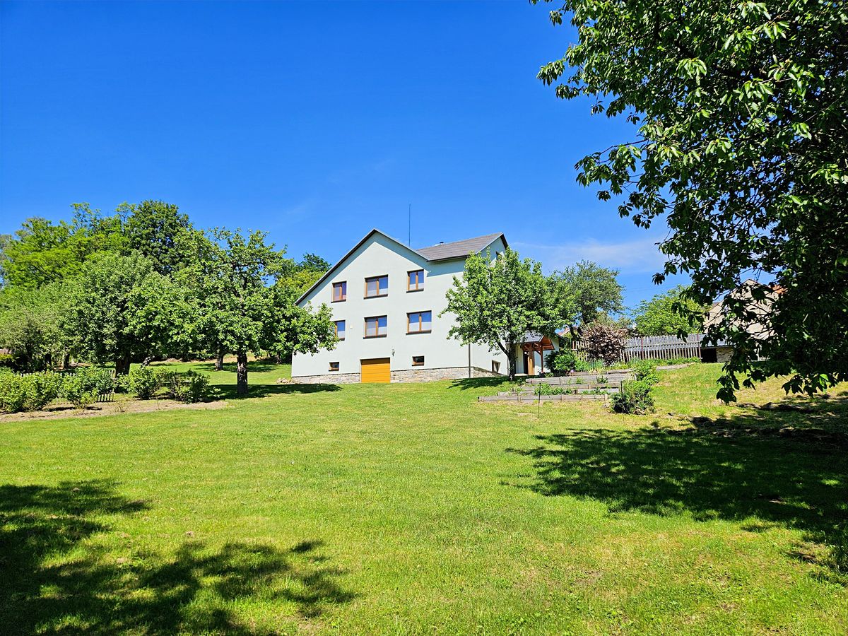 Prodej rodinného domu 188 m², pozemek 3299 m² – fotografie 5