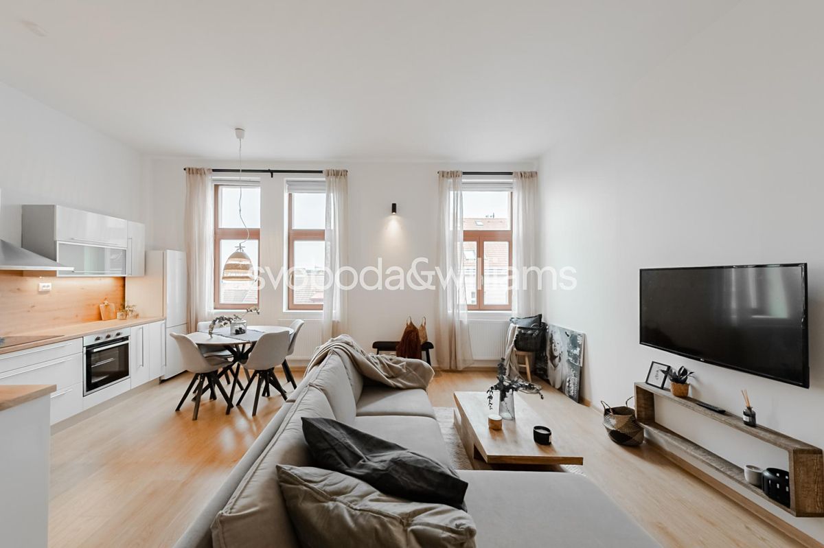 Pronájem bytu 3+kk 83 m²