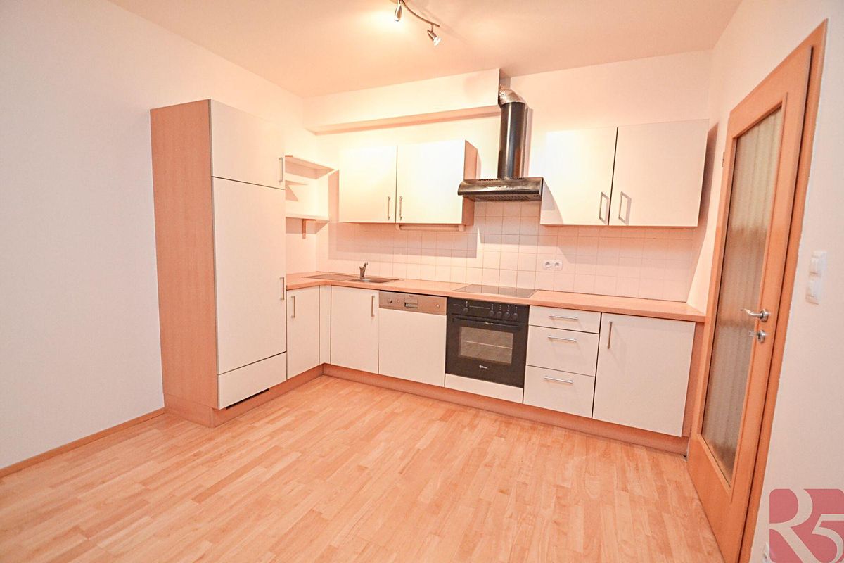 Pronájem bytu 2+kk 57 m²