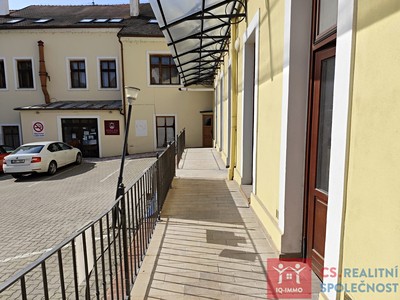 Pronájem obchodního prostoru 28 m²