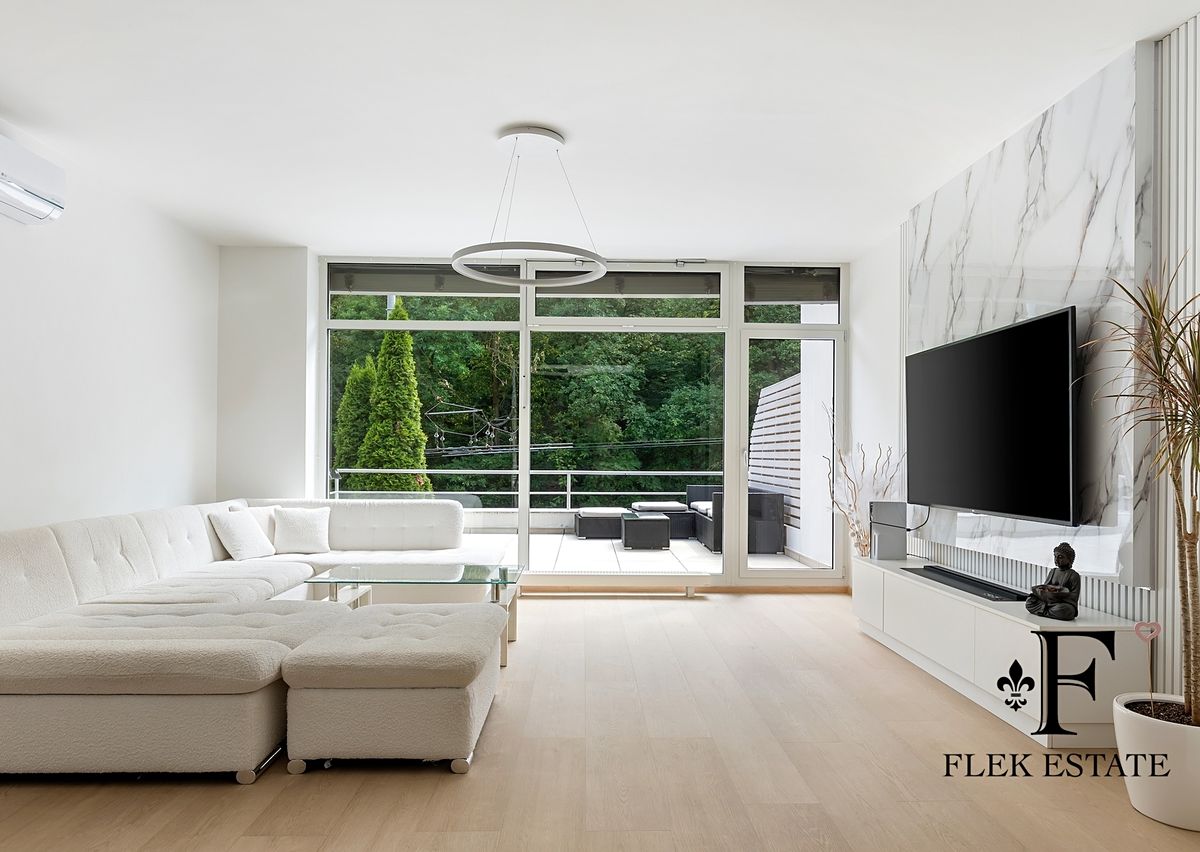 Pronájem bytu 2+kk 113 m²