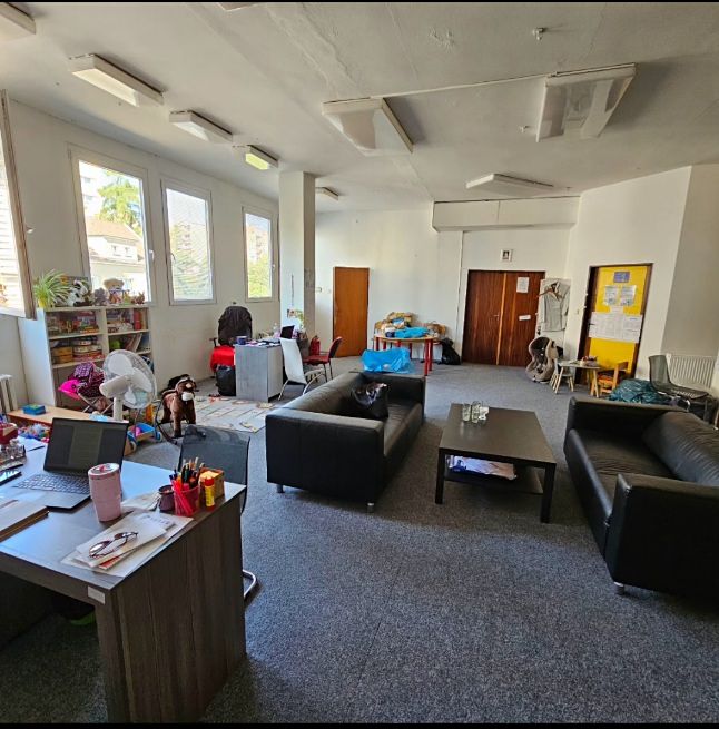 Pronájem obchodního prostoru 128 m²