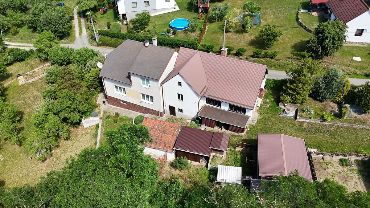 Prodej rodinného domu 135 m², pozemek 1893 m², Ždírec – fotka 1 z 3