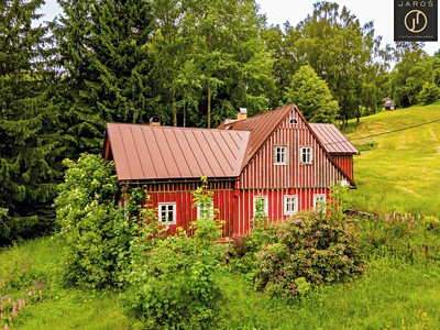 Prodej  chalupy 188 m², pozemek 20 068 m²