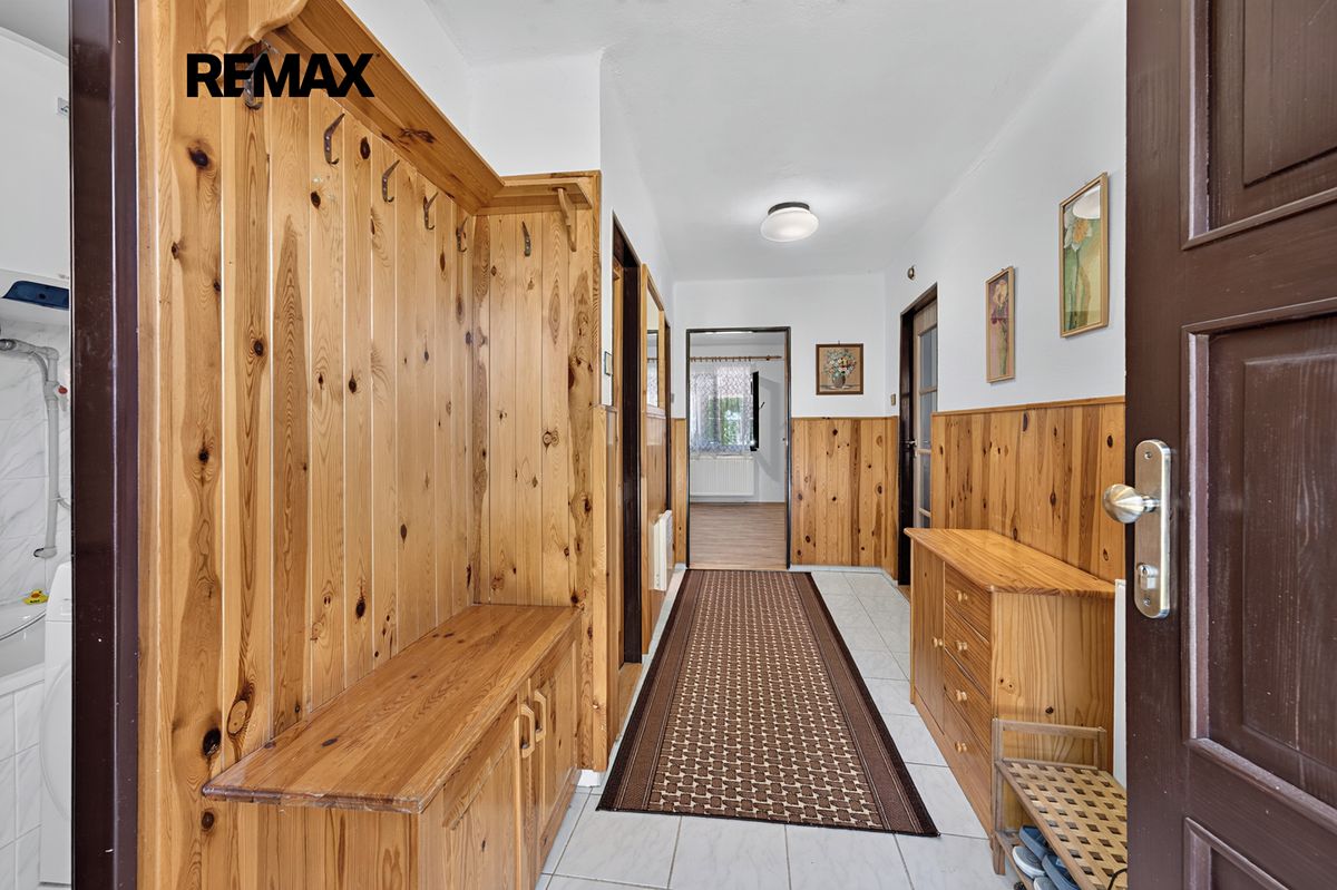 Prodej rodinného domu 110 m², pozemek 193 m² – fotografie 2