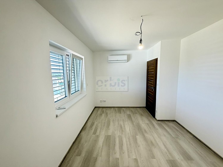 Prodej domu, 149 m² (22 z 36)