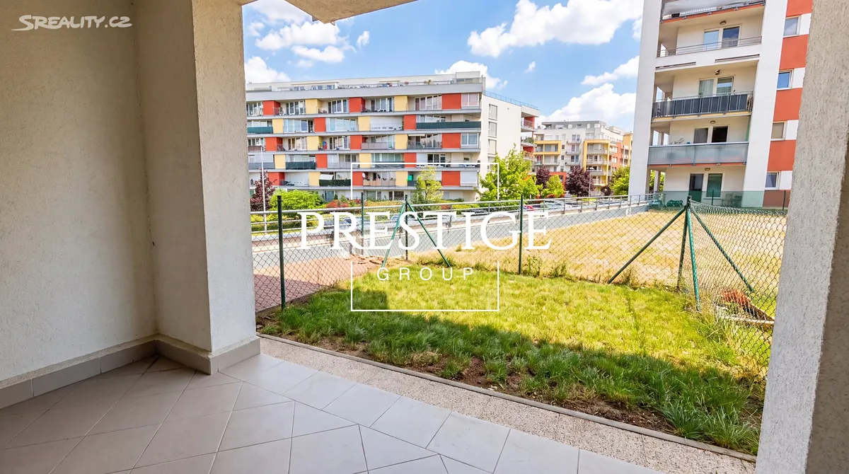 Pronájem bytu 1+kk 40 m² - Widok 3