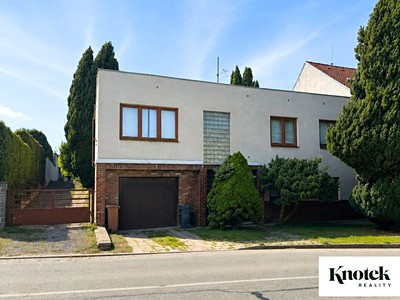 Prodej  rodinného domu 220 m², pozemek 750 m²