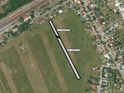 Prodej podílu 1/2  stavebního pozemku 2 064 m²