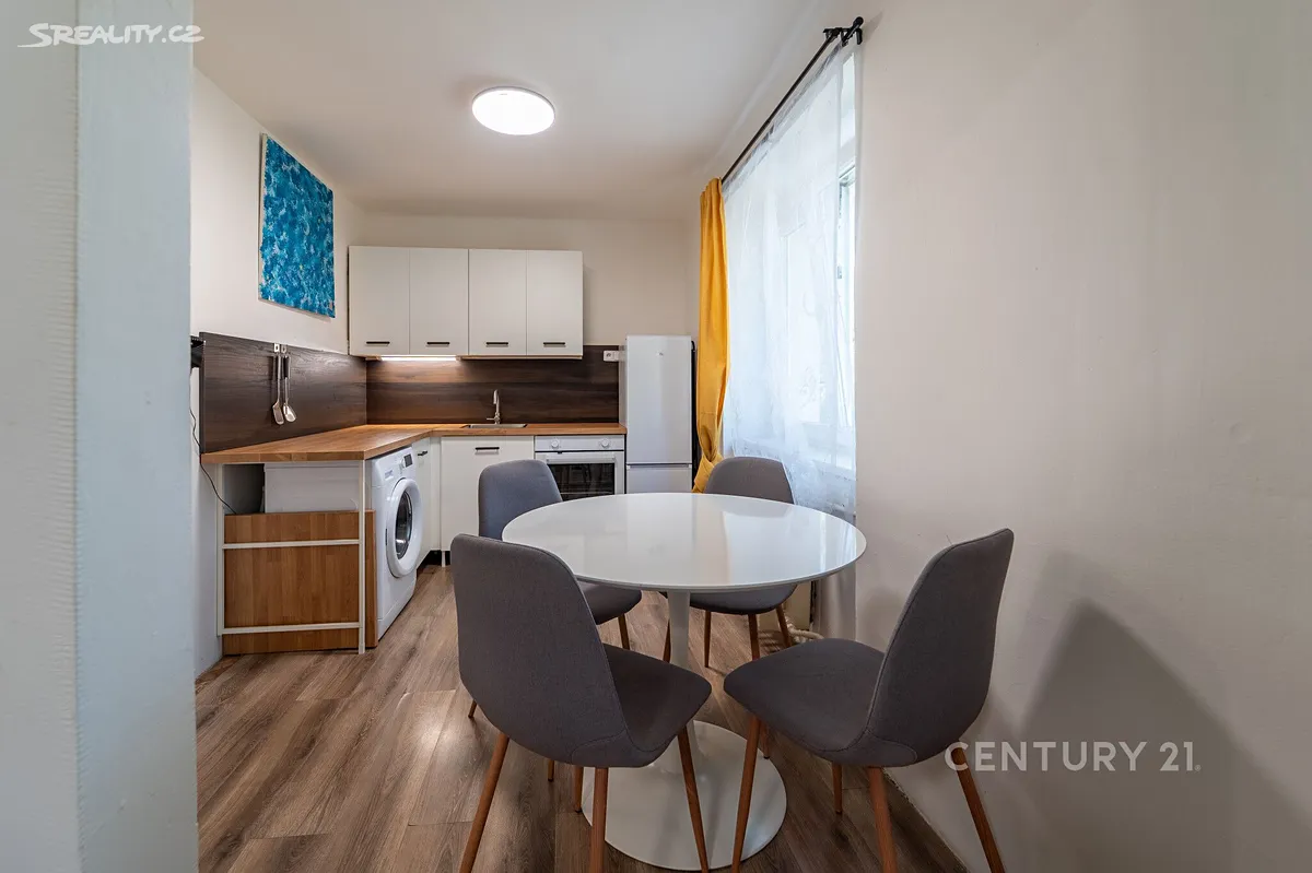 Prodej bytu 1+1 30 m², Sevastopolská