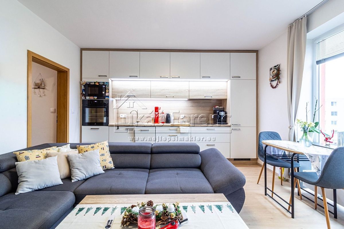 Pronájem bytu 2+kk 52 m²